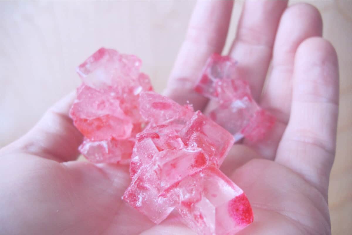 7 Super Easy Science Experiments You Can Do with Items You Already Have