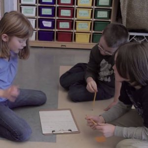 Children working together to develop Social Emotional Learning