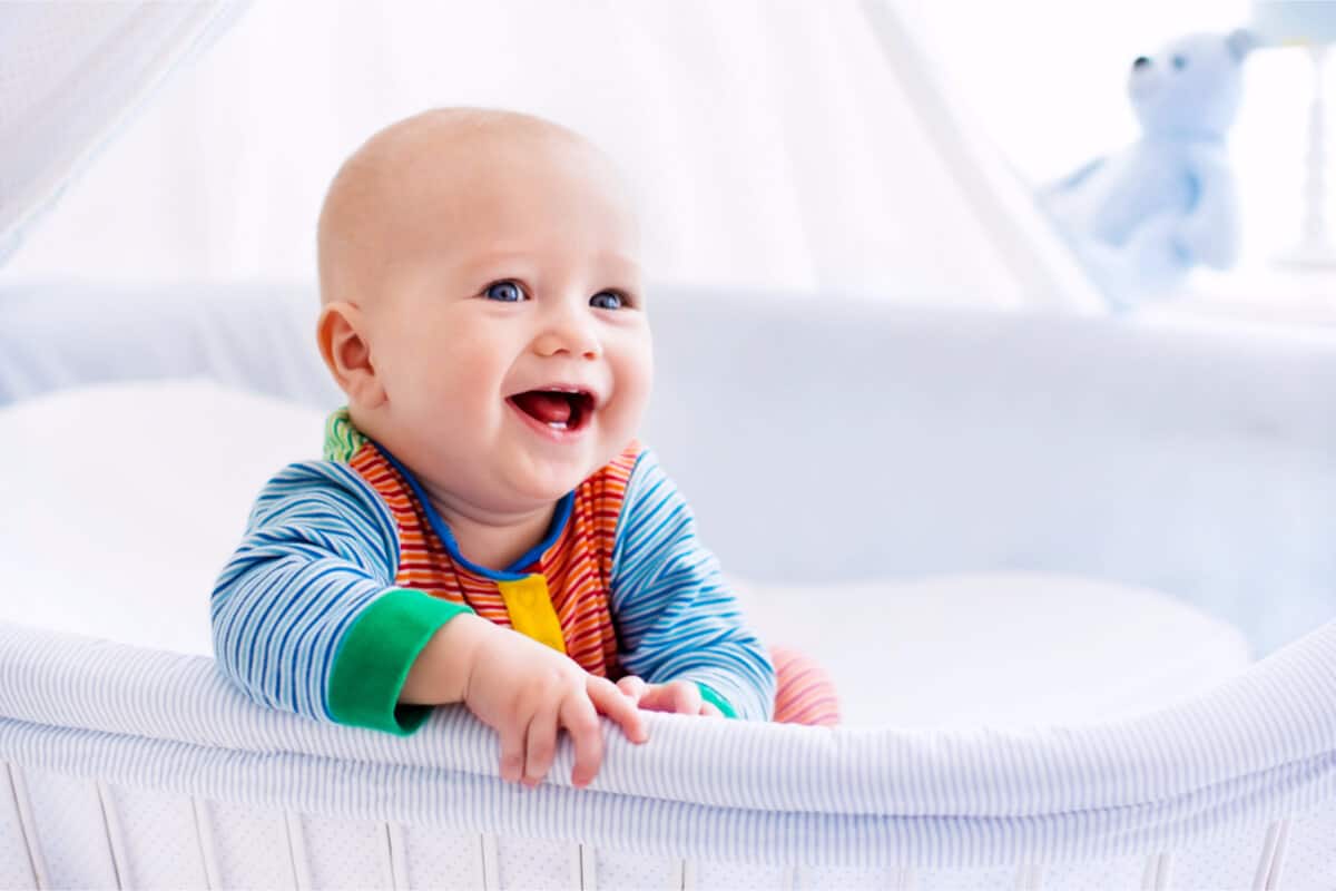 vs. Crib What’s Best for Your Baby (and YOU, the Parent)?